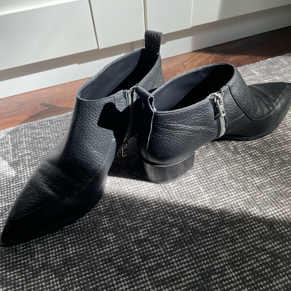 Everlane Boss Ankle Boot - Picture 3 of 6